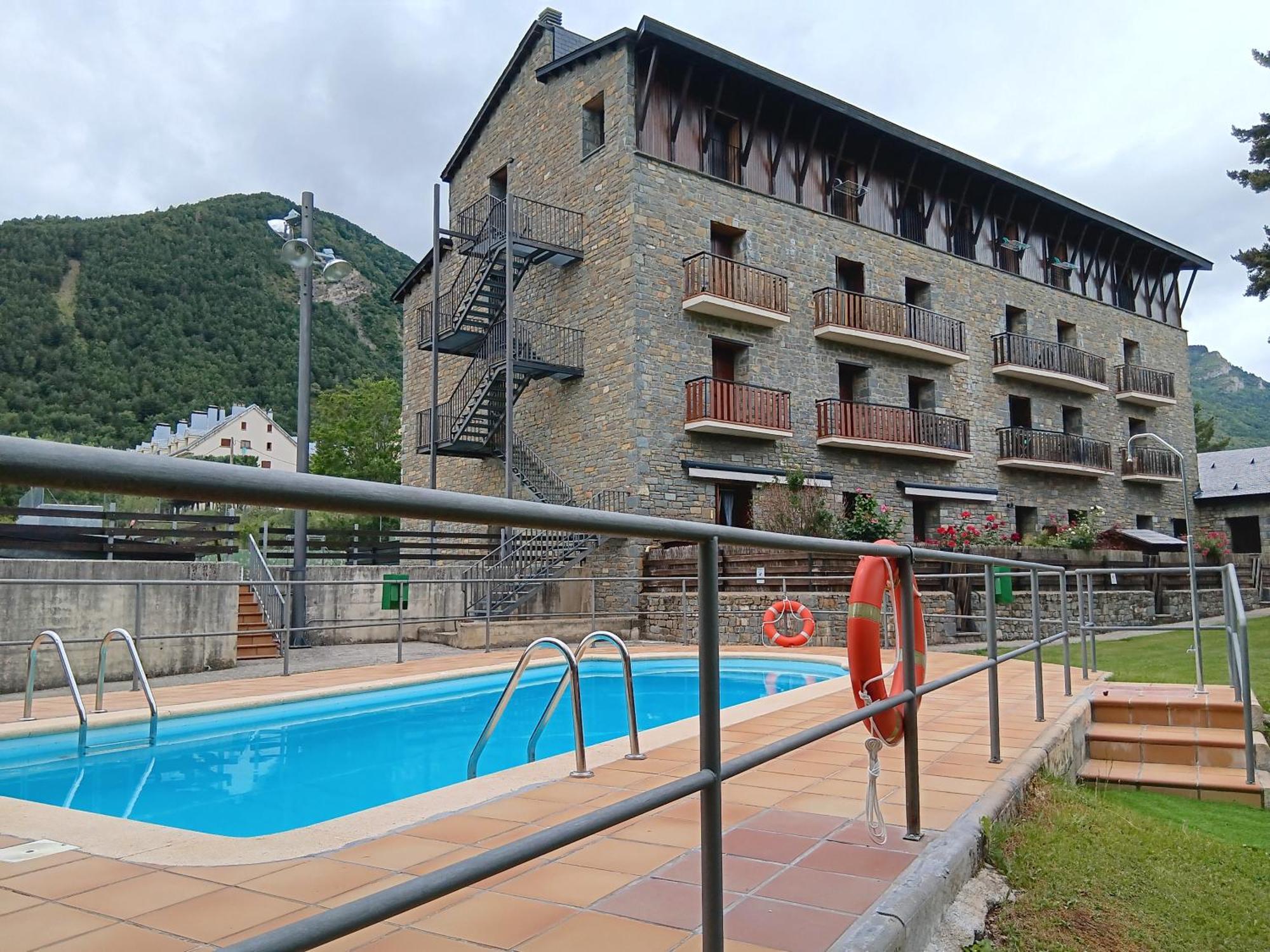 Apartamento Pico De Alba - Jacetania Villanúa Buitenkant foto